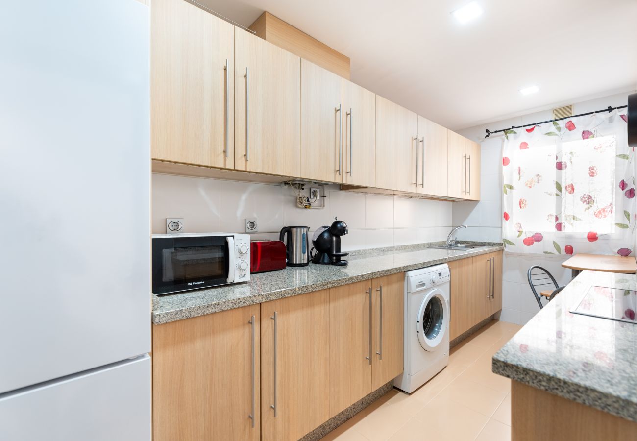 Apartment in Torre de Benagalbon - WintowinRentals Relax, Playa, Wifi & Parking