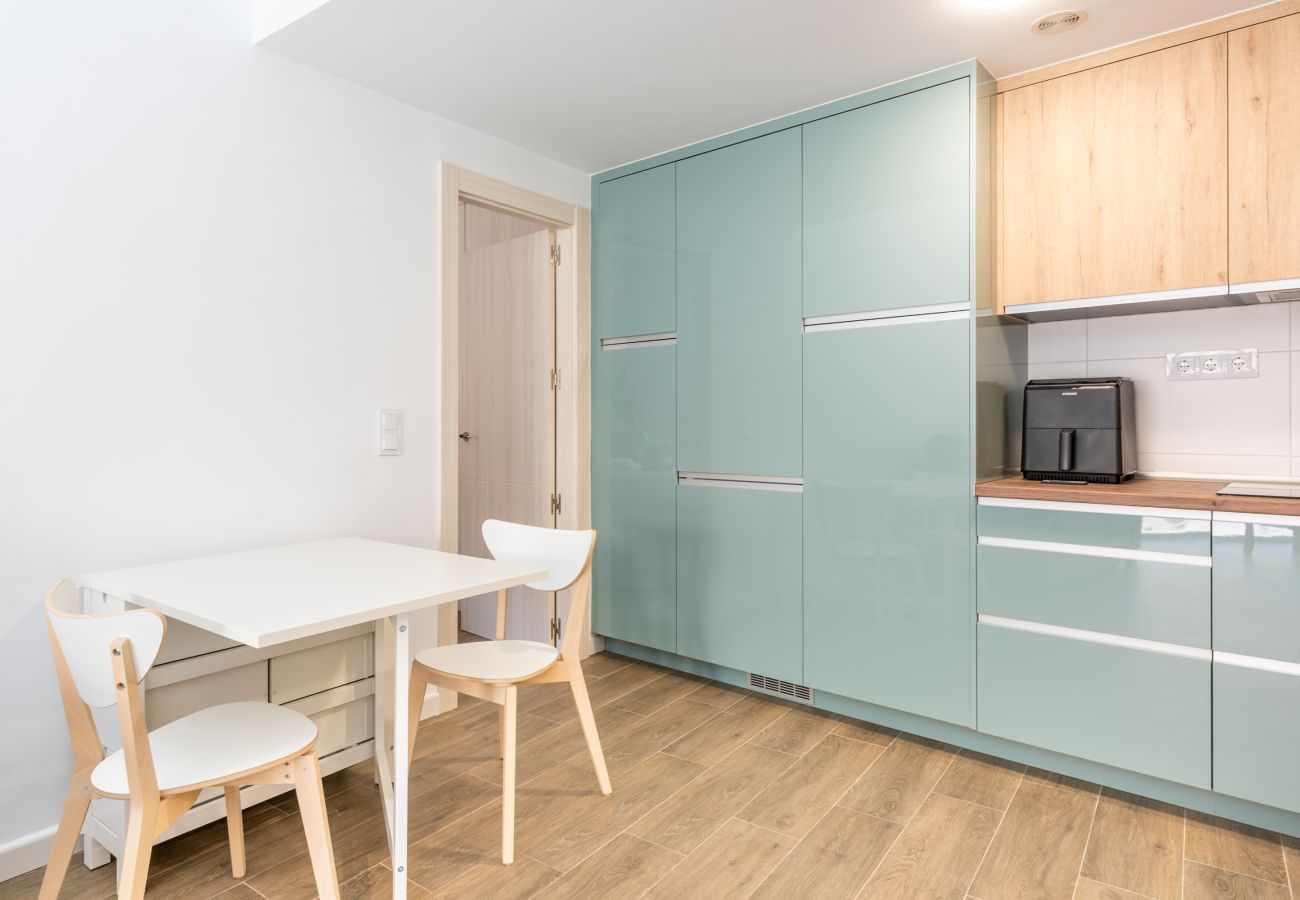 Apartment in Rincón de la Victoria - Wintowinrentals charming apartament & new building, close beach