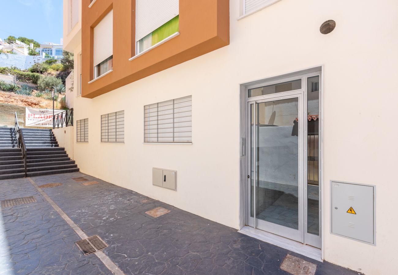 Apartment in Rincón de la Victoria - Wintowinrentals charming apartament & new building, close beach