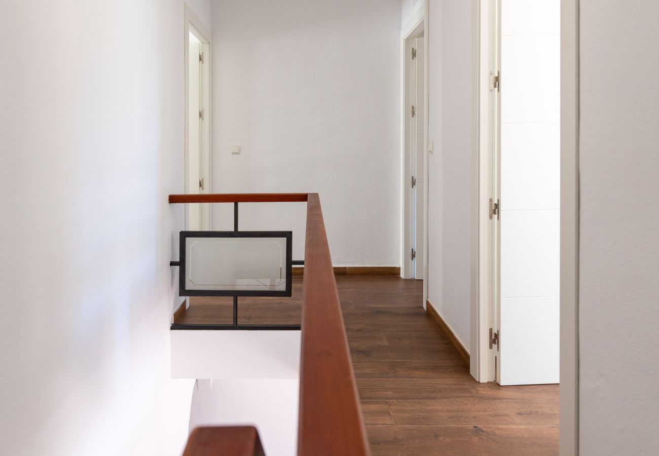 Apartment in La Cala del Moral - WintoWinRentals - Beachfront little villa.