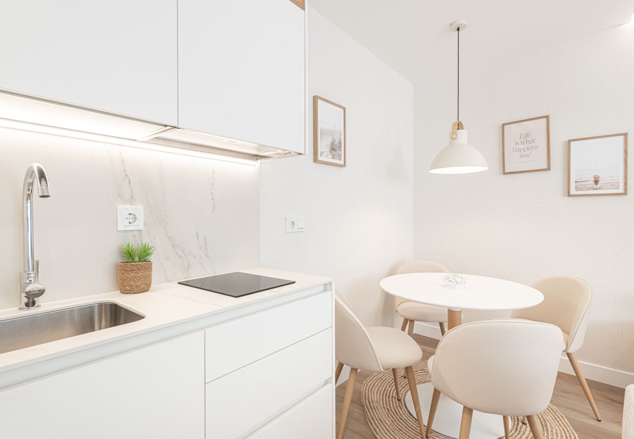 Studio in Málaga - WintowinRentals Goleta Suites 2C