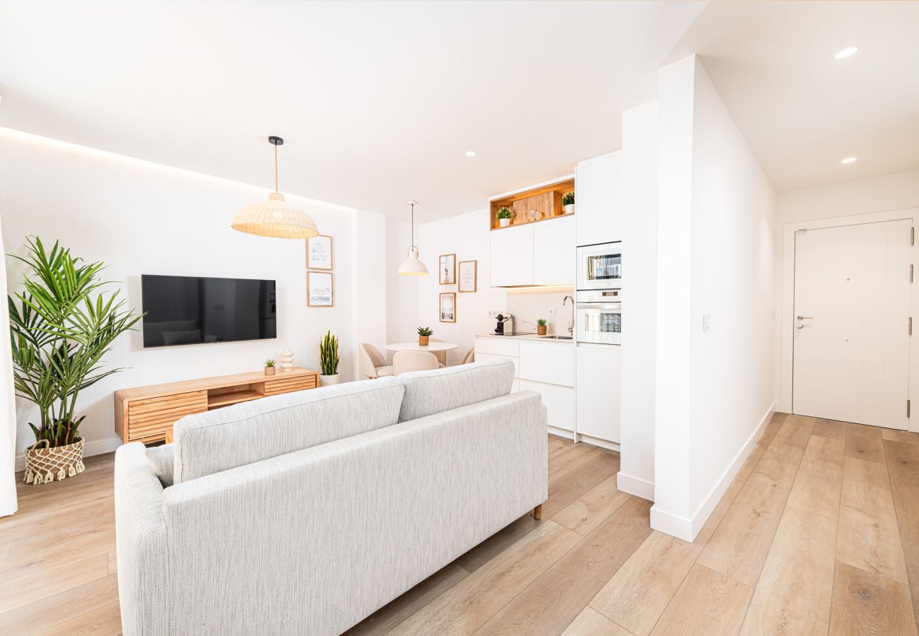 Apartment in Málaga - HM1B GOLETA SUITES 1B