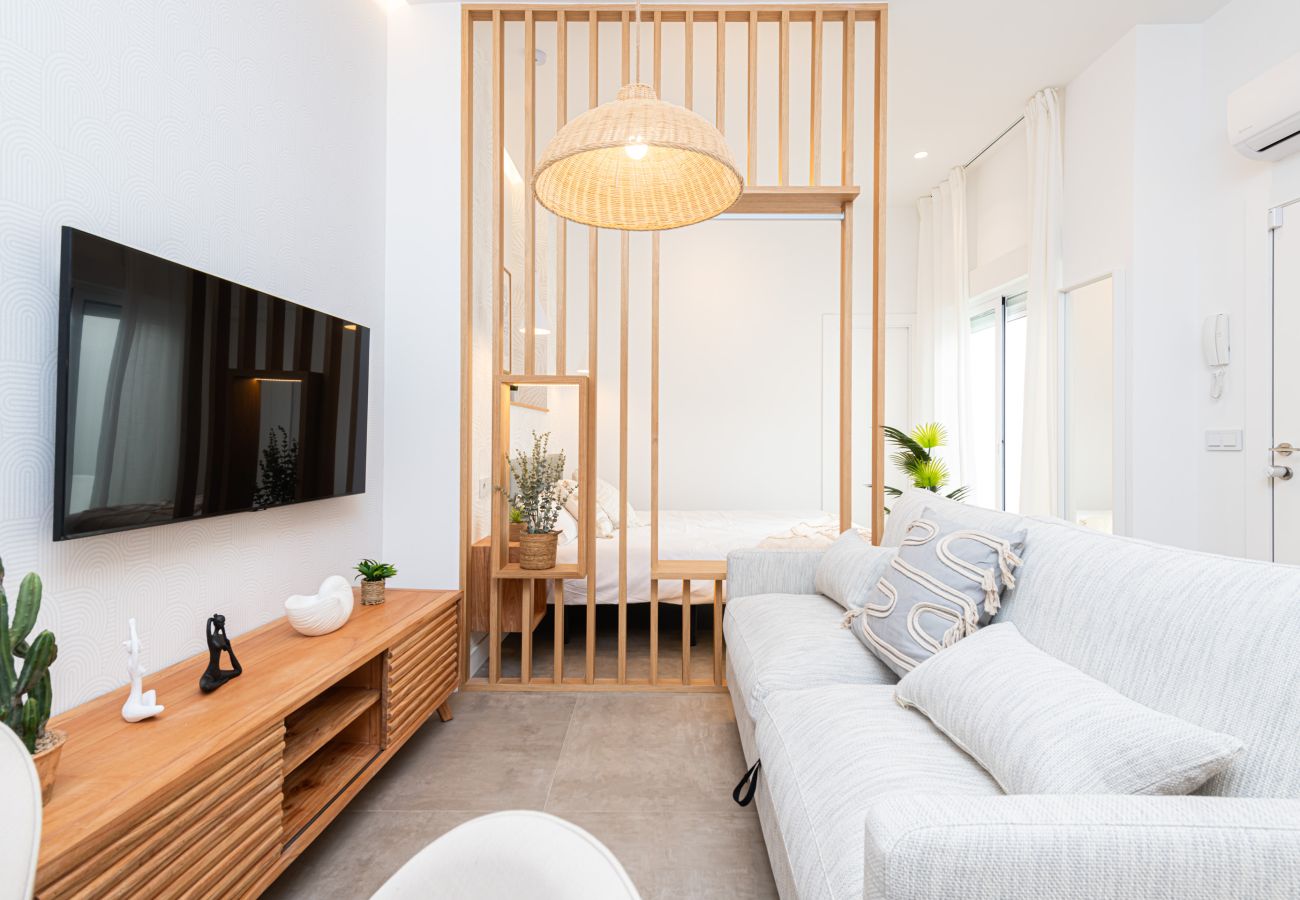 Studio in Málaga - HM0C GOLETA SUITES 0C