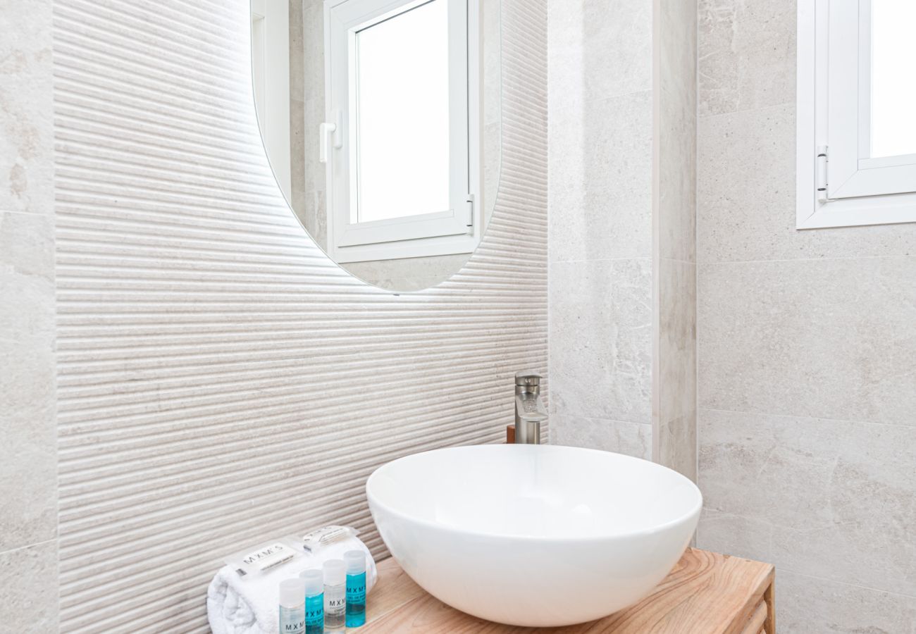 Studio in Málaga - HM0C GOLETA SUITES 0C