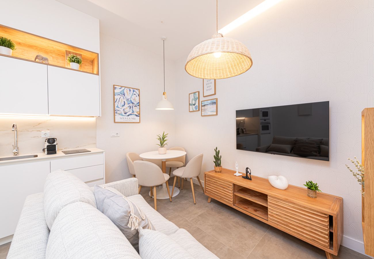 Studio in Málaga - HM0C GOLETA SUITES 0C