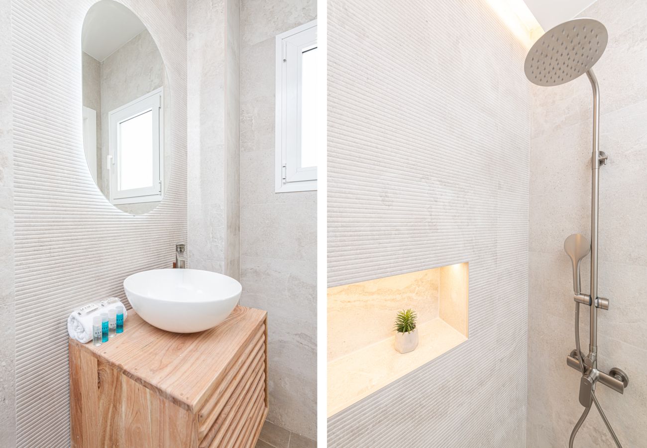 Studio in Málaga - HM0C GOLETA SUITES 0C