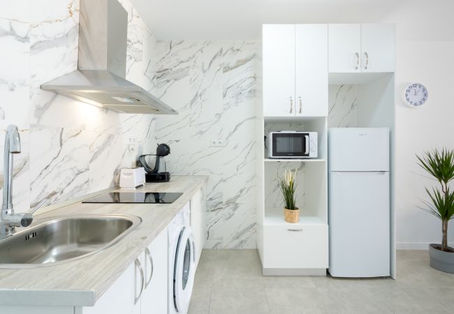 Apartment in Málaga - WintowinRentals Altamira Suites High Floor Apartment in Málaga - WintowinRentals Altamira Suites High Floor