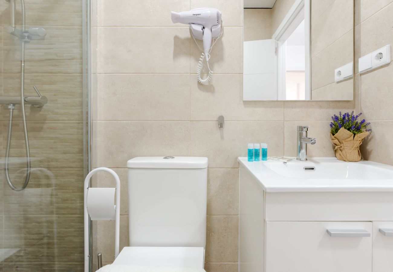 Apartment in Málaga - WintowinRentals Altamira Suites High Floor