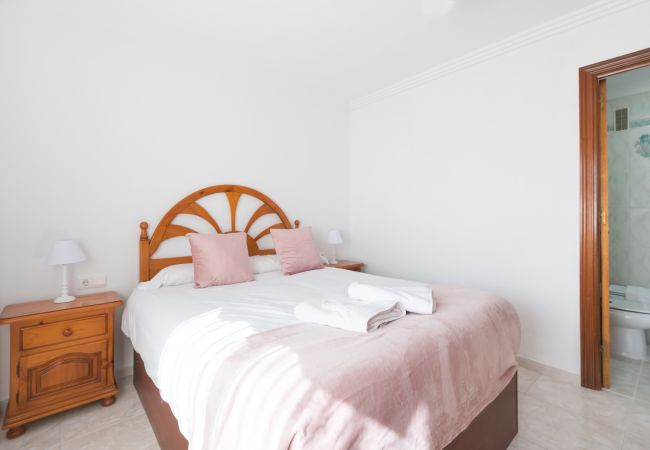 Apartment in Rincón de la Victoria - WintowinRentals Spectacular Sea Views on the Beachfront Apartment in Rincón de la Victoria - WintowinRentals Spectacular Sea Views on the Beachfront