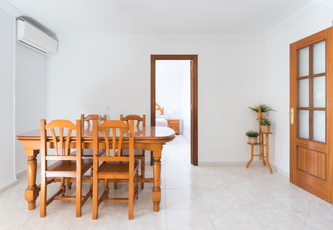 Apartment in Rincón de la Victoria - WintowinRentals Spectacular Sea Views on the Beachfront Apartment in Rincón de la Victoria - WintowinRentals Spectacular Sea Views on the Beachfront