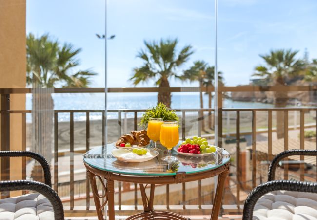  in Rincón de la Victoria - WintowinRentals Spectacular Sea Views on the Beachfront