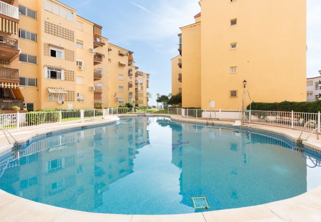 Apartment in Rincón de la Victoria - WintowinRentals Spectacular Sea Views on the Beachfront Apartment in Rincón de la Victoria - WintowinRentals Spectacular Sea Views on the Beachfront