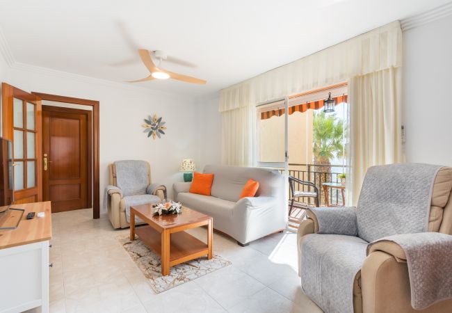 Apartment in Rincón de la Victoria - WintowinRentals Spectacular Sea Views on the Beachfront Apartment in Rincón de la Victoria - WintowinRentals Spectacular Sea Views on the Beachfront