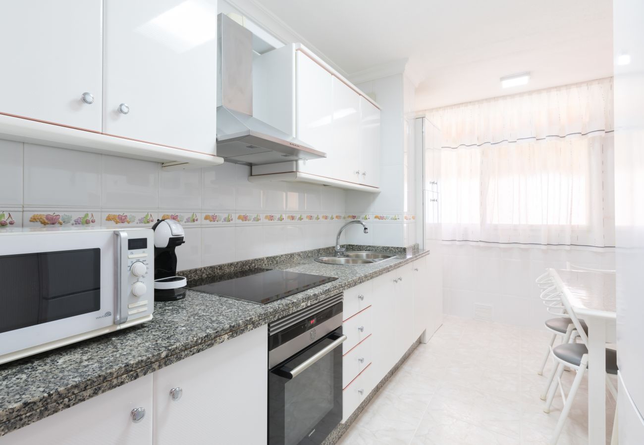 Apartment in Rincón de la Victoria - WintowinRentals Spectacular Sea Views on the Beachfront