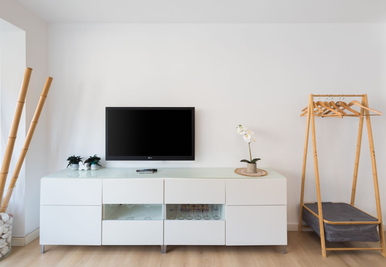 Apartment in Málaga - WintowinRentals Modern, Fully Equipped and Well Connected Apartment in Málaga