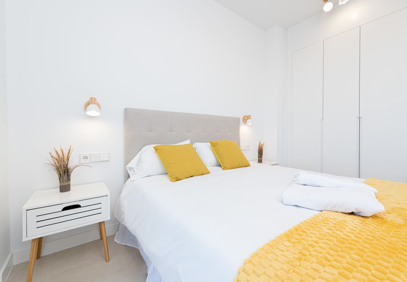 Apartment in Torre del Mar - WintowinRentals Exclusive Apartment with a Large Terrace in the Coastal Paradise of Torre del Mar