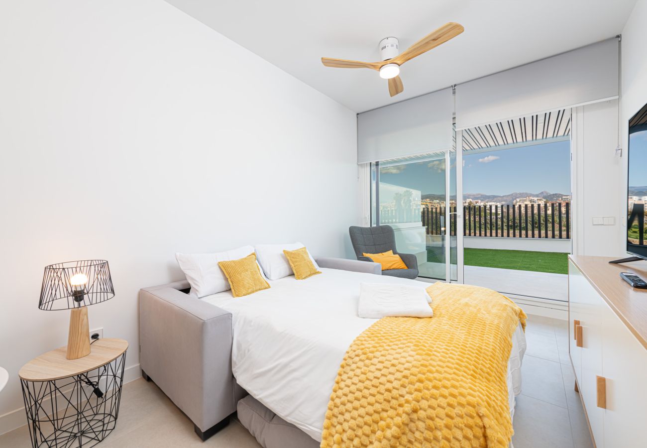 Apartment in Torre del Mar - WintowinRentals Exclusive Apartment with a Large Terrace in the Coastal Paradise of Torre del Mar