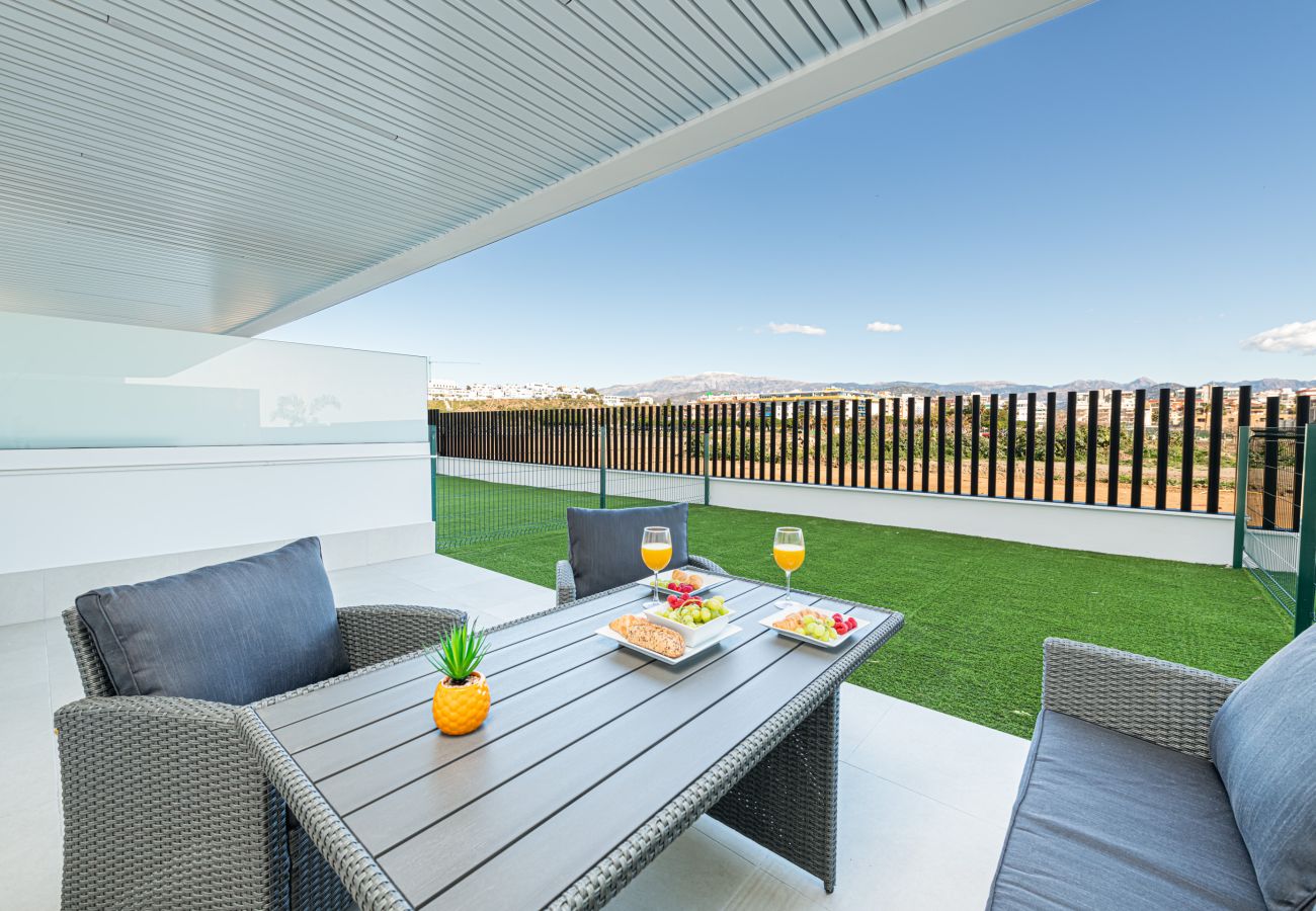 Apartment in Torre del Mar - WintowinRentals Exclusive Apartment with a Large Terrace in the Coastal Paradise of Torre del Mar