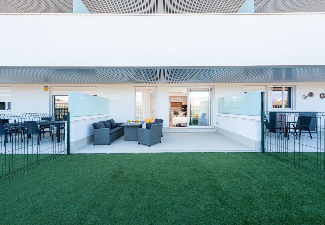 Apartment in Torre del Mar - WintowinRentals Exclusive Apartment with a Large Terrace in the Coastal Paradise of Torre del Mar