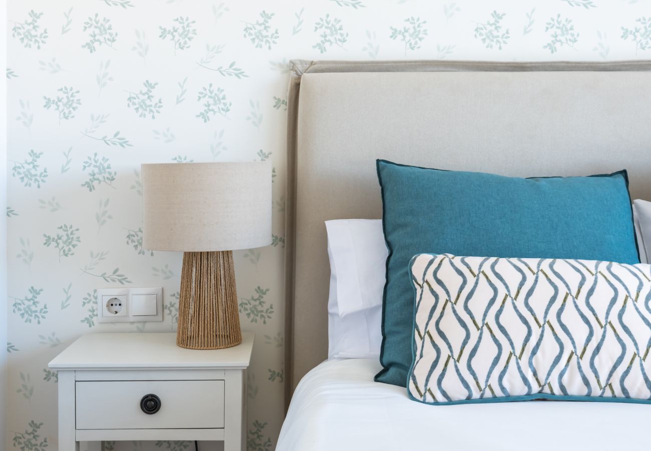 Apartment in Torremolinos - WintowinRentals Private Apartment in Ocean House with Sea Views