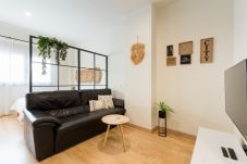 Apartment in Málaga - WintowinRentals Stylish Apartment in Central Málaga