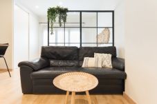 Apartment in Málaga - WintowinRentals Stylish Apartment in Central Málaga