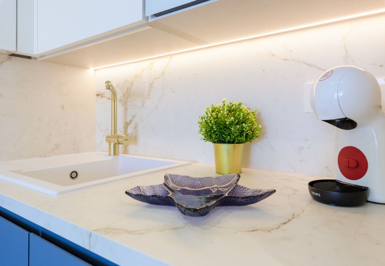 Apartment in Torremolinos - WintowinRentals Premium Apartment in Ocean House