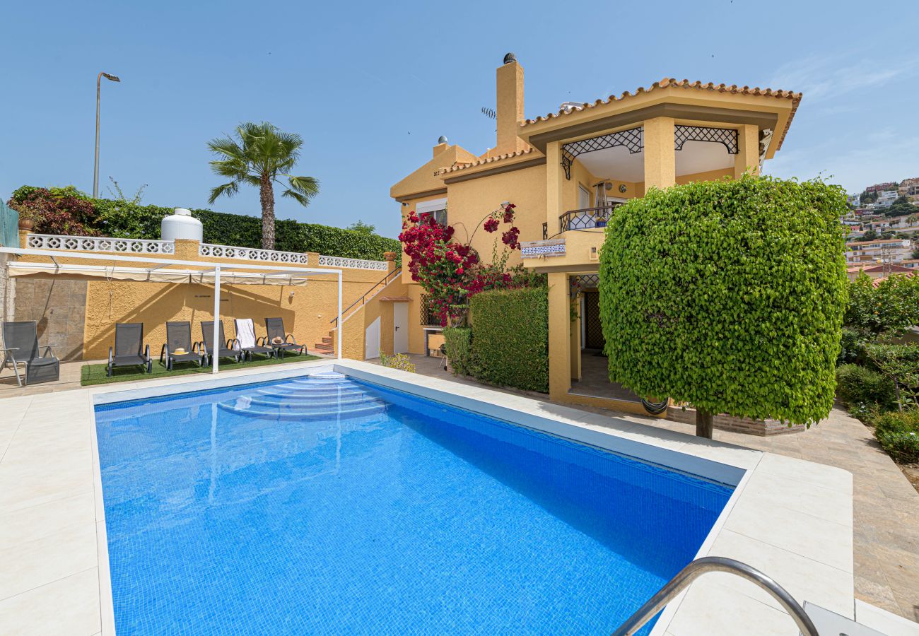 House in Rincón de la Victoria - WintowinRentals House with Private Pool in Rincón
