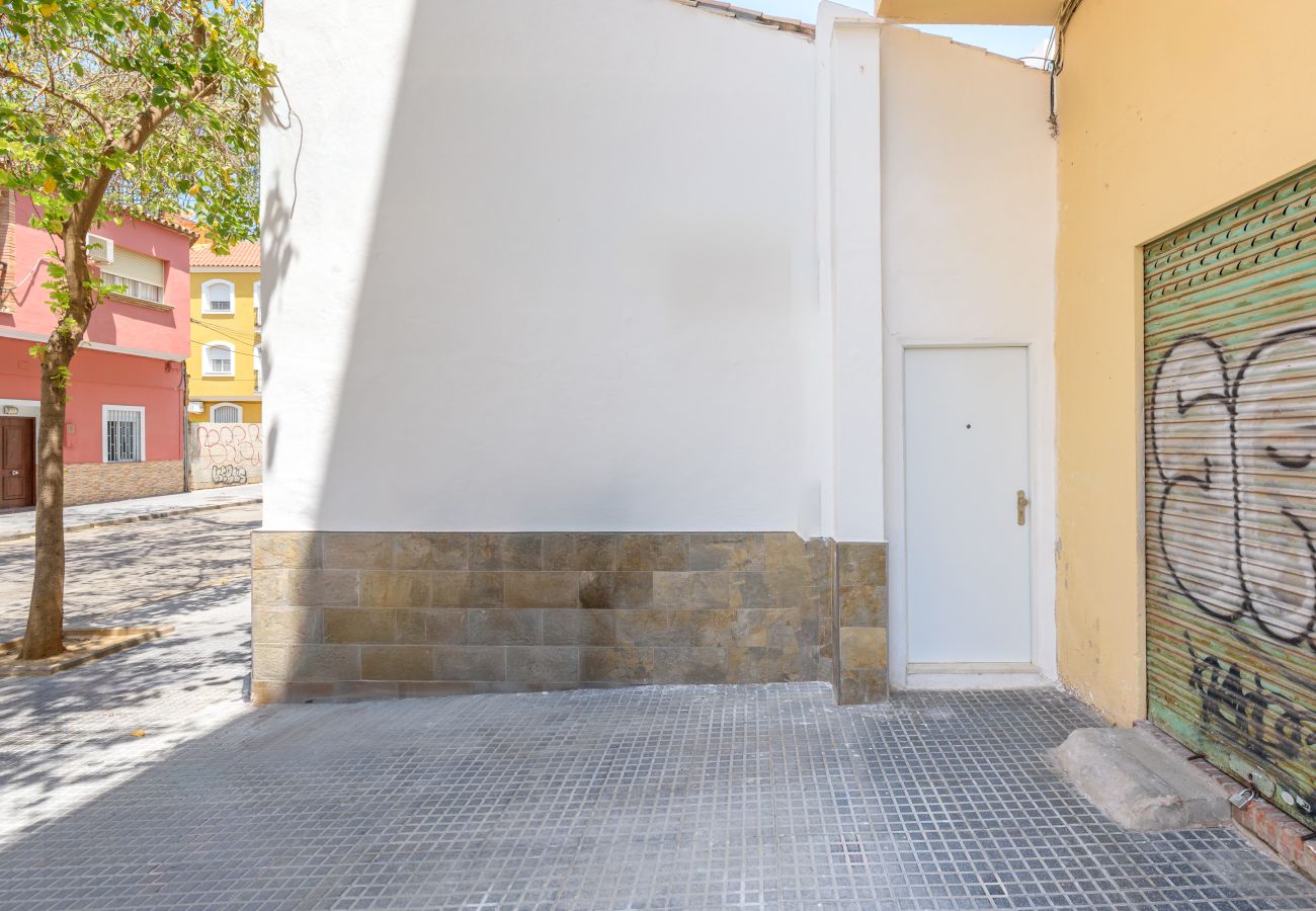 Apartment in Málaga - WintowinRentals Cozy, central and full of charm