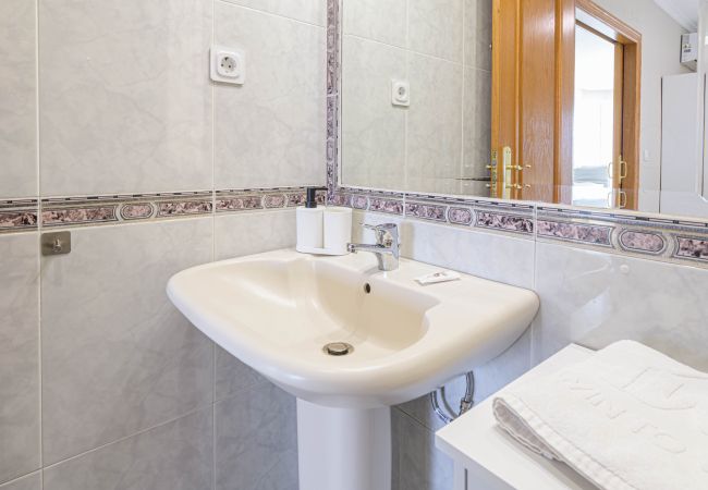 Apartment in Rincón de la Victoria - WintowinRentals Seafront Apartment with Spectacular Views Apartment in Rincón de la Victoria - WintowinRentals Seafront Apartment with Spectacular Views