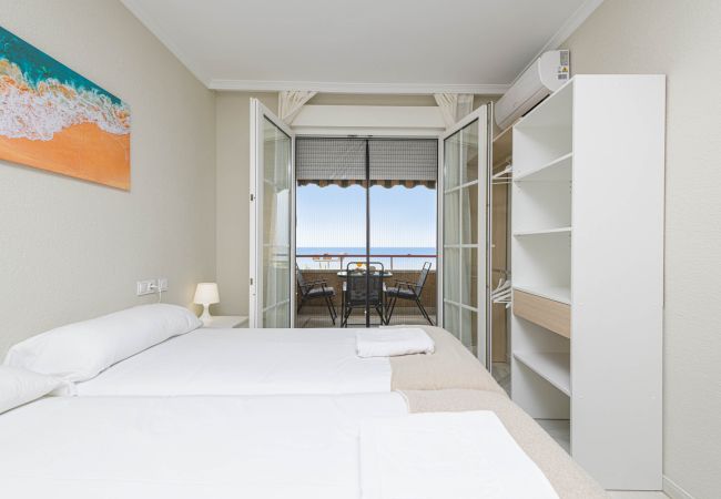 Apartment in Rincón de la Victoria - WintowinRentals Seafront Apartment with Spectacular Views Apartment in Rincón de la Victoria - WintowinRentals Seafront Apartment with Spectacular Views