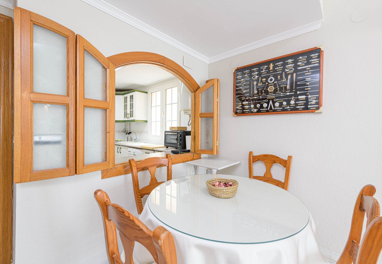 Apartment in Rincón de la Victoria - WintowinRentals Seafront Apartment with Spectacular Views