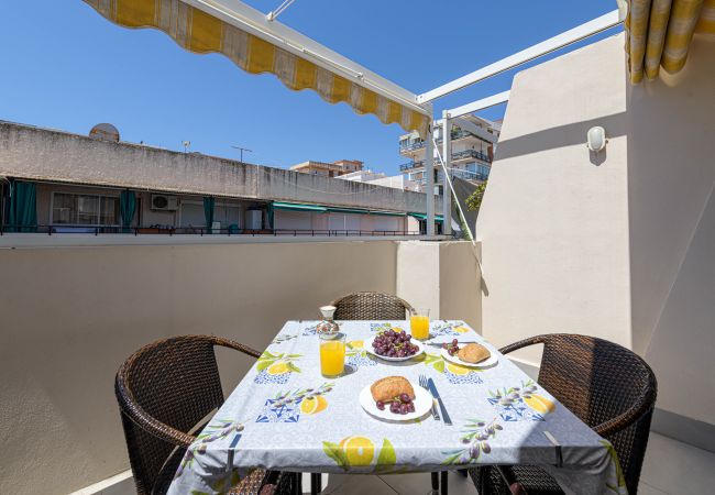 Apartment in Fuengirola - WintowinRentals Central apartment just 3 minutes from the beach in Fuengirola Apartment in Fuengirola - WintowinRentals Central apartment just 3 minutes from the beach in Fuengirola