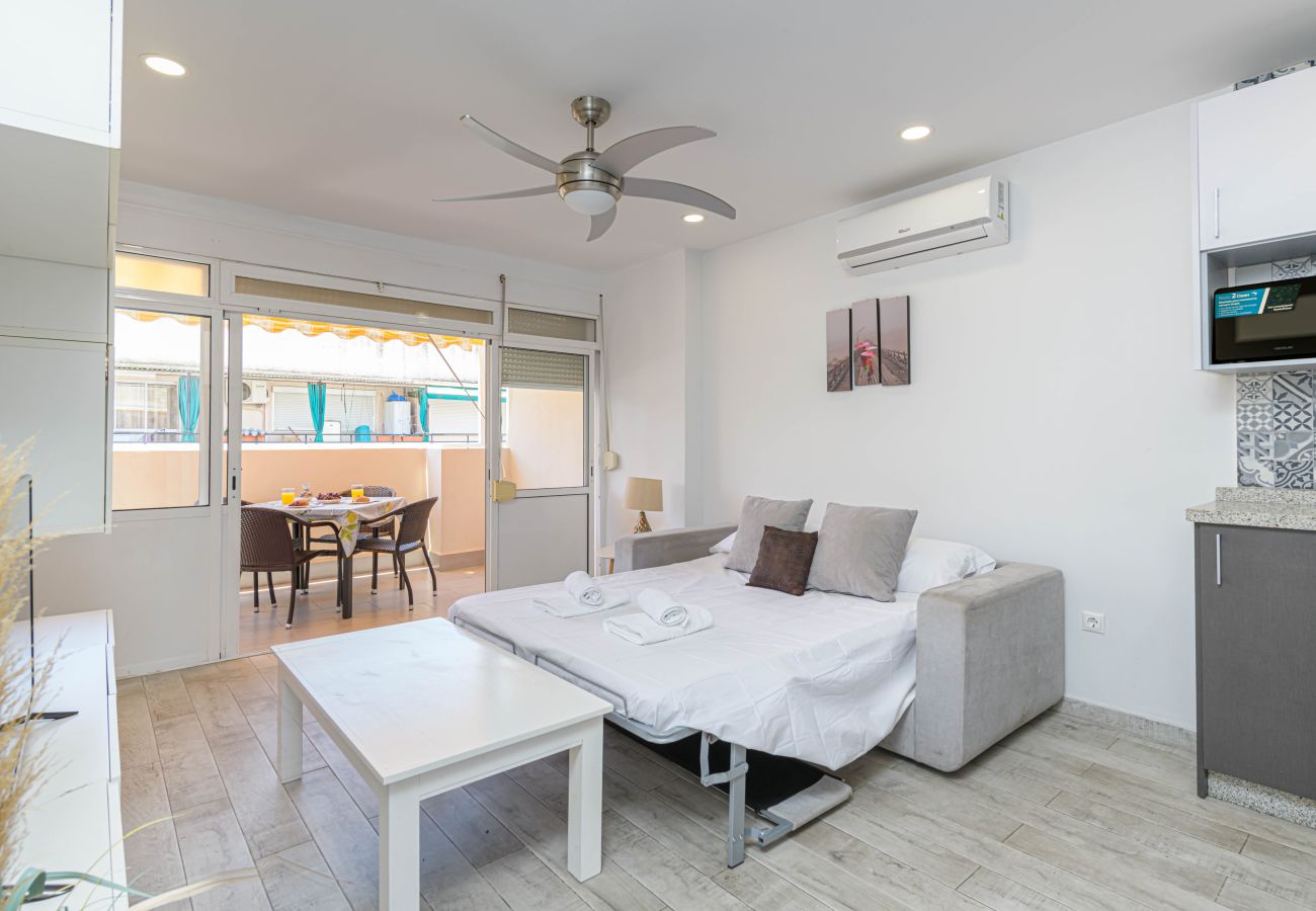 Apartment in Fuengirola - WintowinRentals Central apartment just 3 minutes from the beach in Fuengirola