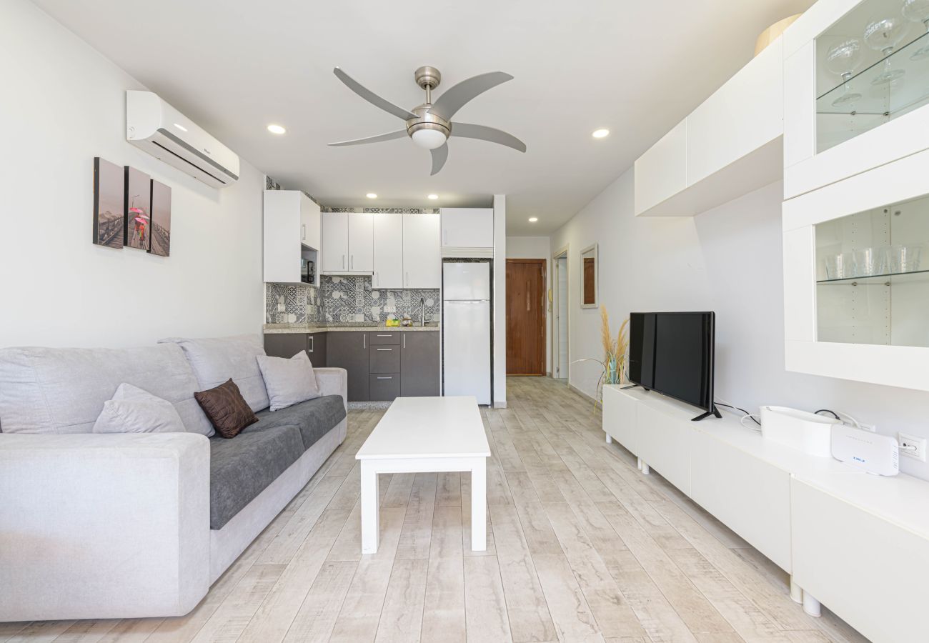 Apartment in Fuengirola - WintowinRentals Central apartment just 3 minutes from the beach in Fuengirola