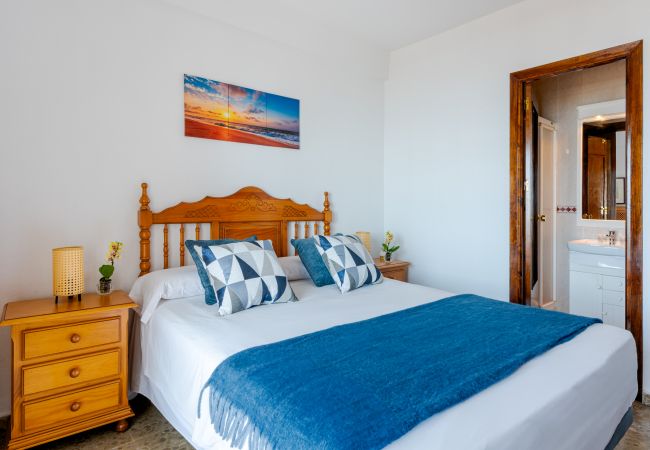 House in Rincón de la Victoria - WintowinRentals Beachfront House with Private Garden House in Rincón de la Victoria - WintowinRentals Beachfront House with Private Garden
