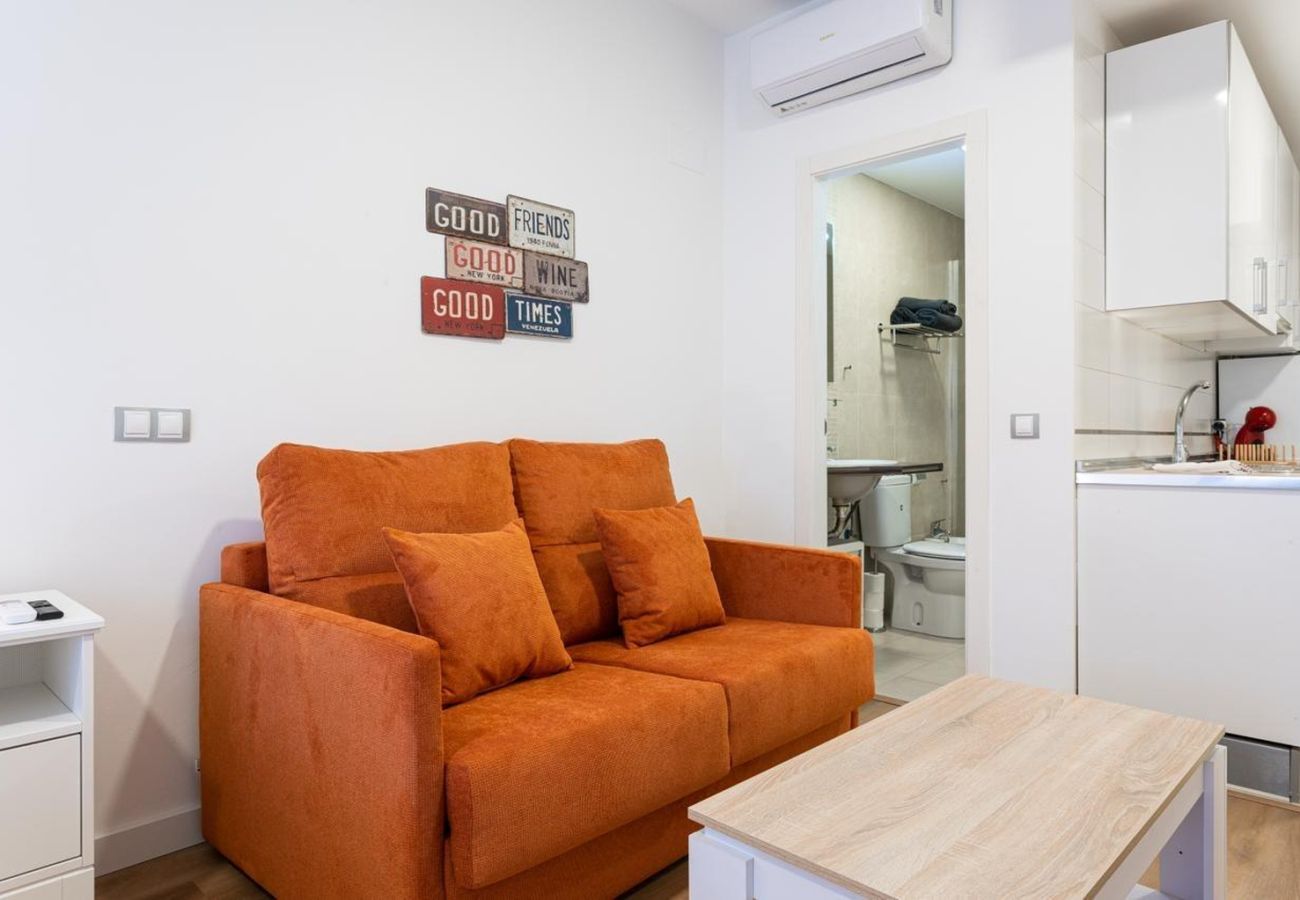 Studio in Málaga - WintowinRentals Urban Nest Malaga Centre: Style and Comfort Next to the Old Town
