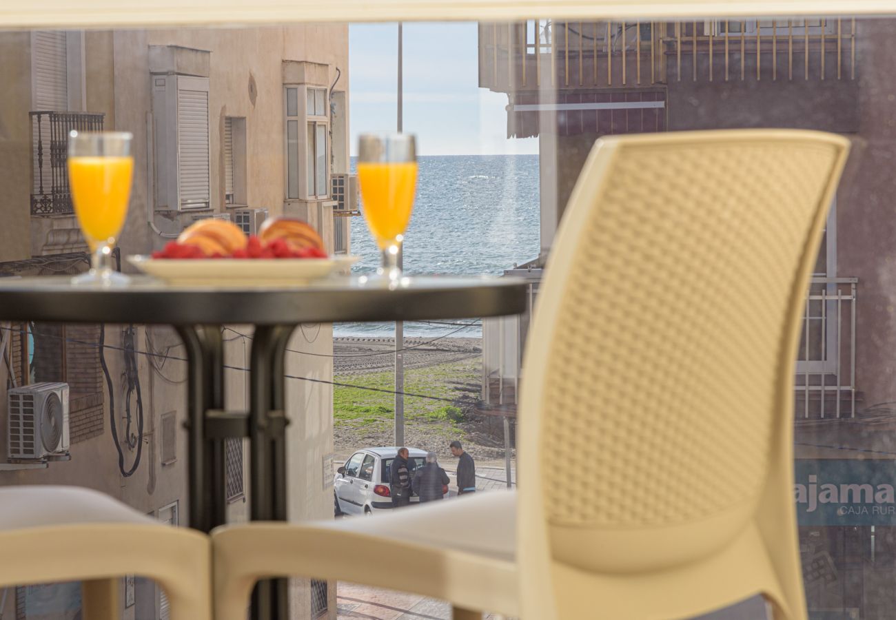 Apartment in Rincón de la Victoria - WintowinRentals Home Sweet Beach – 2 Bedrooms with Terrace near Rincón Beach