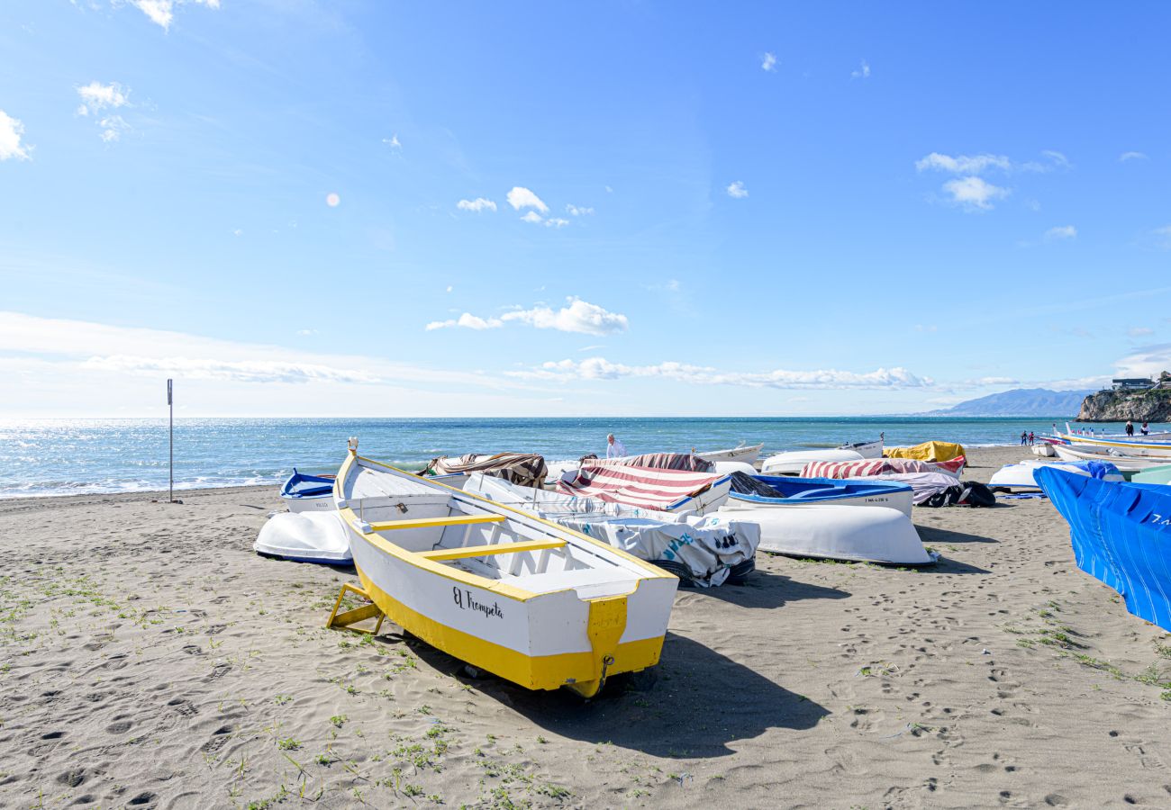 Apartment in Rincón de la Victoria - WintowinRentals Home Sweet Beach – 2 Bedrooms with Terrace near Rincón Beach