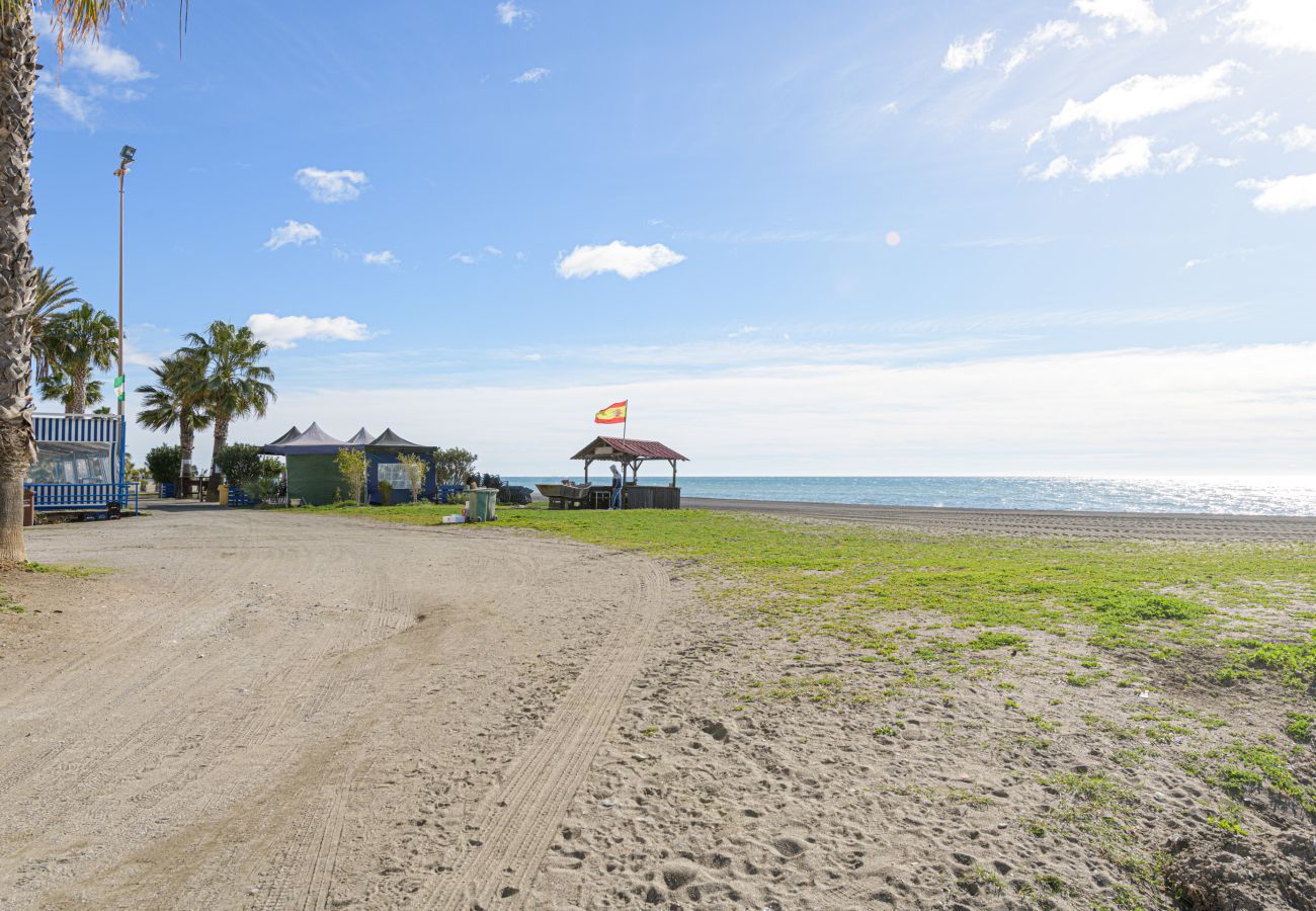 Apartment in Rincón de la Victoria - WintowinRentals Home Sweet Beach – 2 Bedrooms with Terrace near Rincón Beach