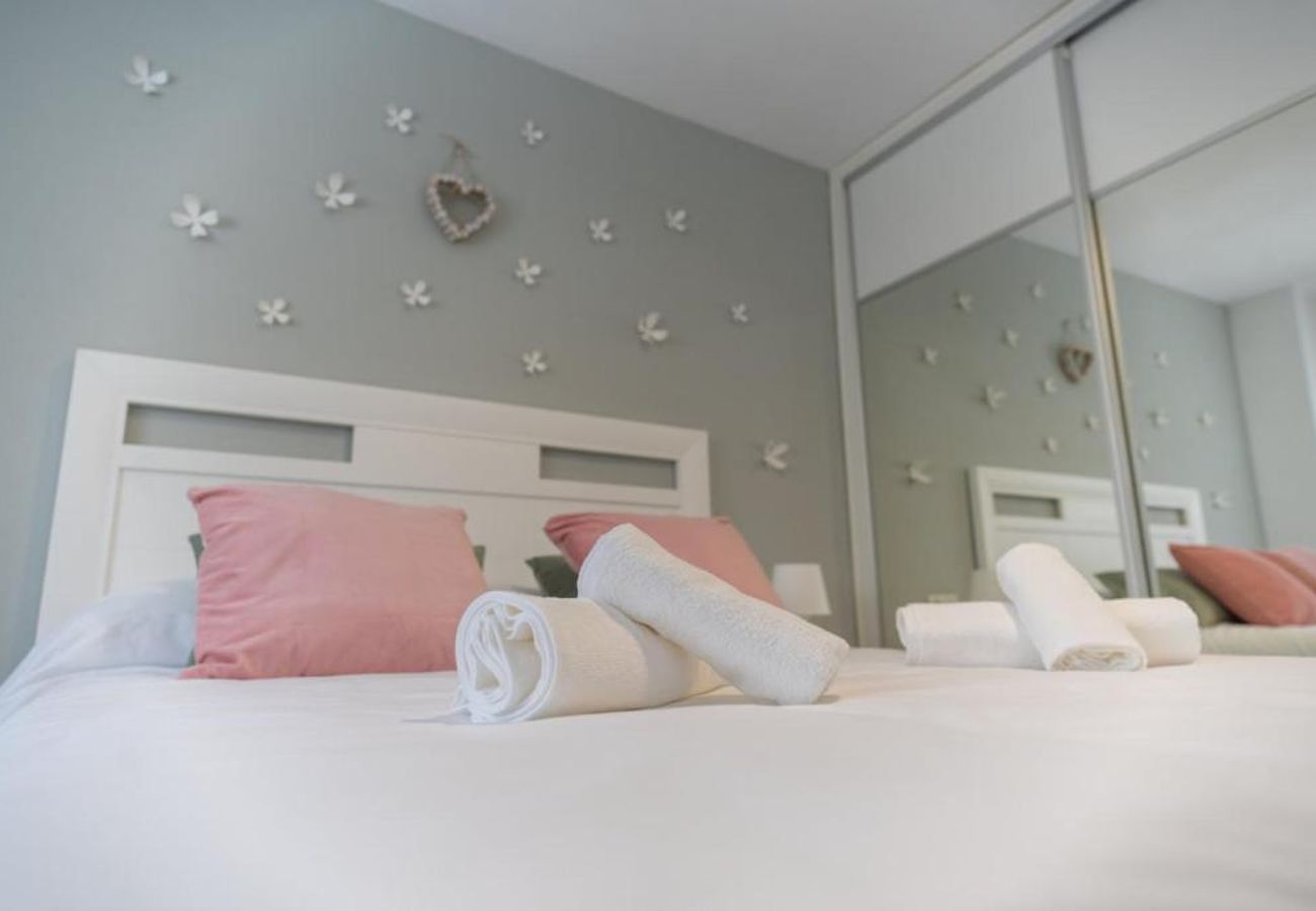 Apartment in La Cala del Moral - WintowinRentals Terrace, Pool, Parking in Cala del Moral