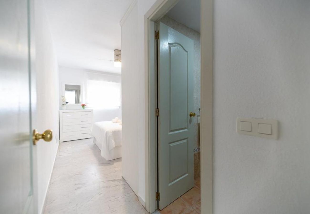 Apartment in La Cala del Moral - WintowinRentals Terrace, Pool, Parking in Cala del Moral