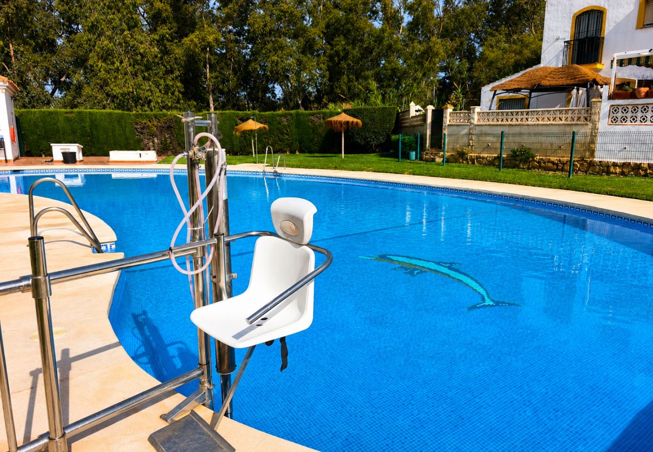 Terraced House in Chilches Costa - WintoWinRentals Charming House in Chilches