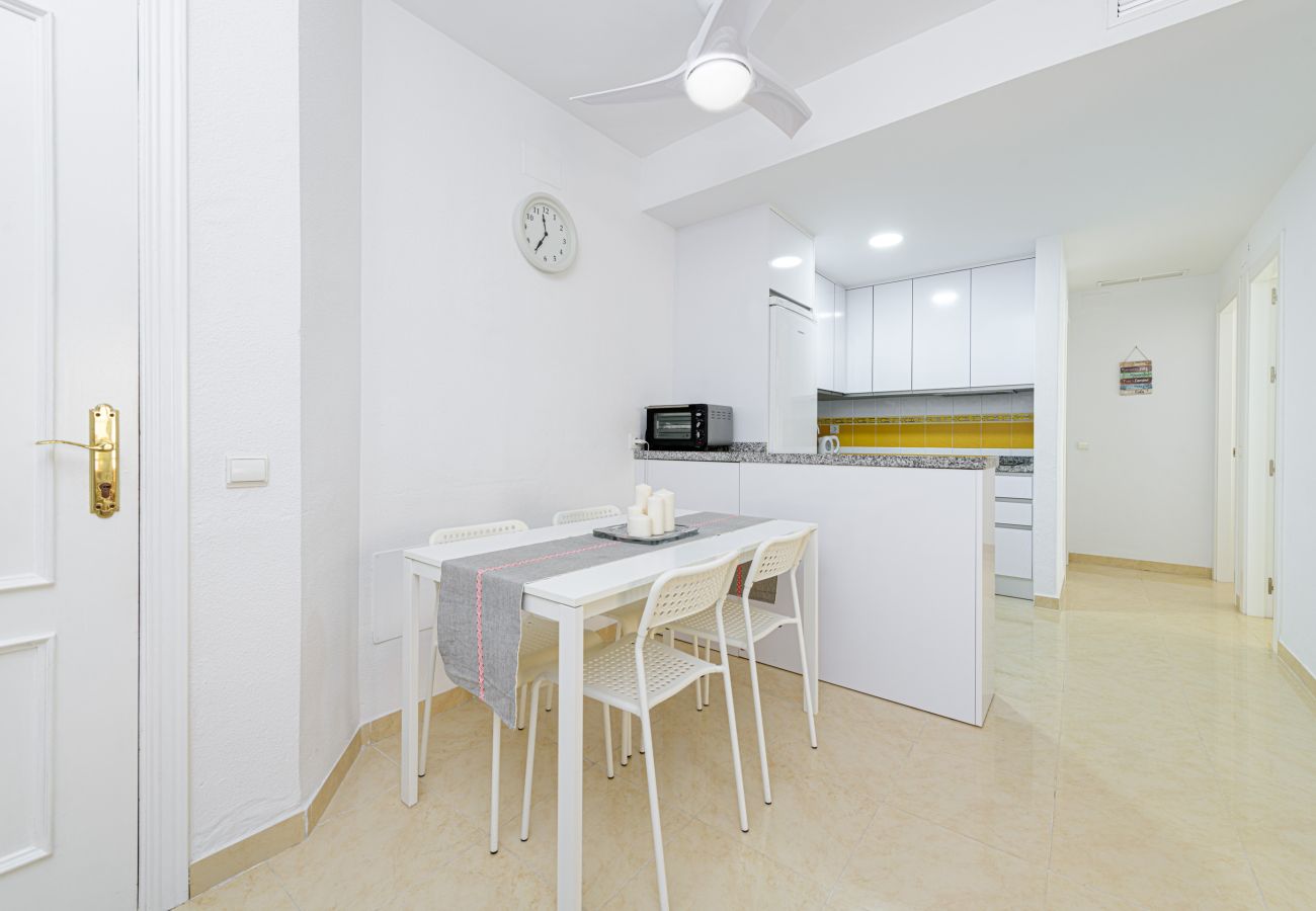 Apartment in Benajarafe - WintowinRentals Playa Linda Benajarafe Beach and Pool