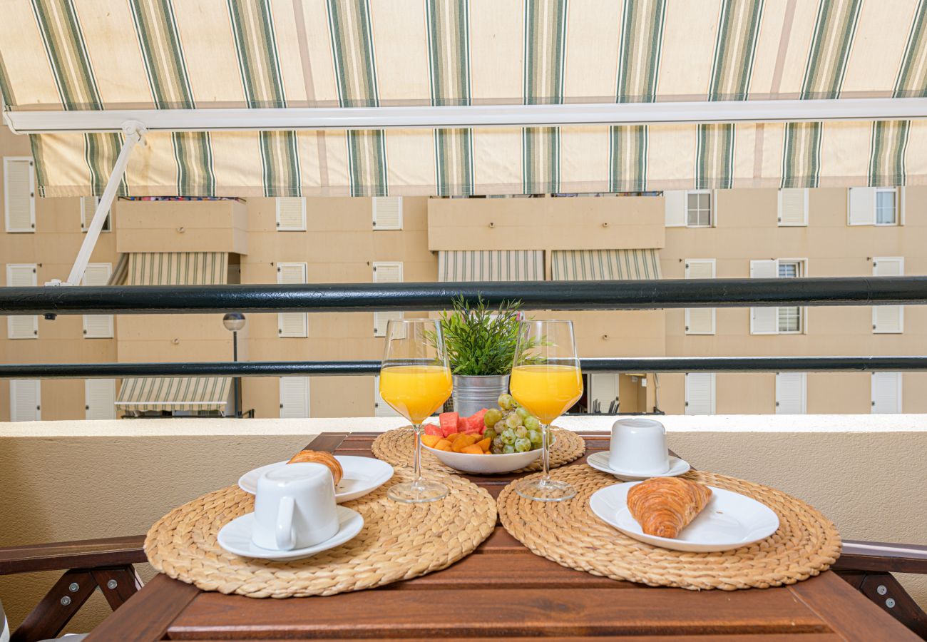 Apartment in Benajarafe - WintowinRentals Playa Linda Benajarafe Beach and Pool