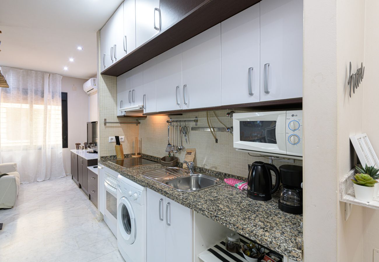 Studio in Málaga - WintowinRentals Cosy Loft Studio for Two near Málaga’s Historic Centre