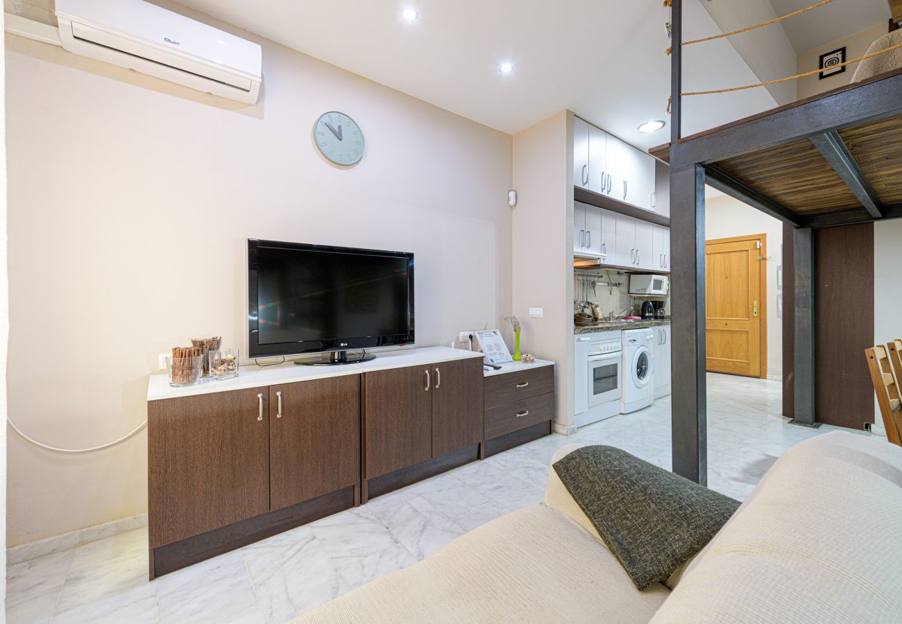 Studio in Málaga - WintowinRentals Cosy Loft Studio for Two near Málaga’s Historic Centre