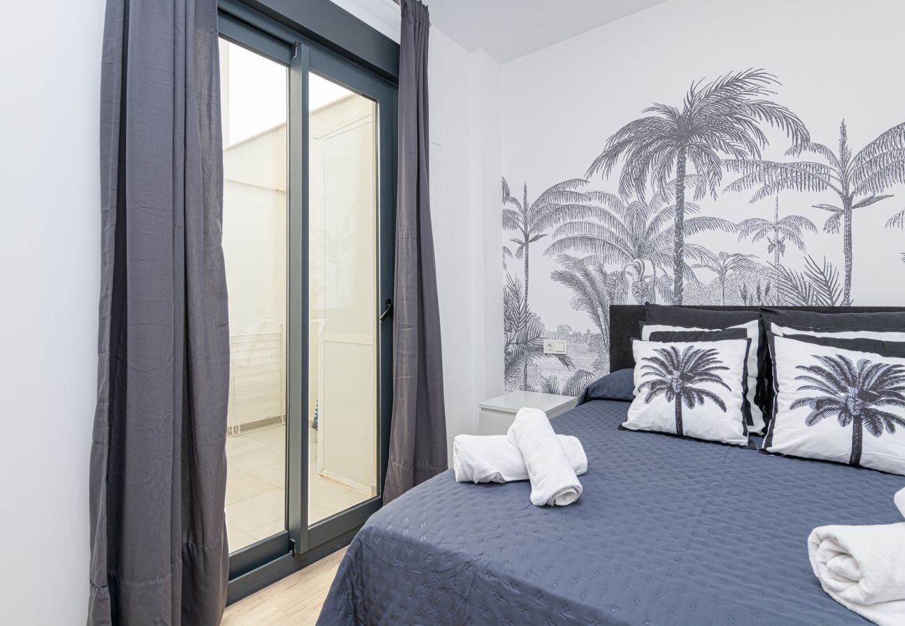 Apartment in Fuengirola - WintowinRentals Home Sweet Boliches 2 Bedrooms with Terrace near the Beach