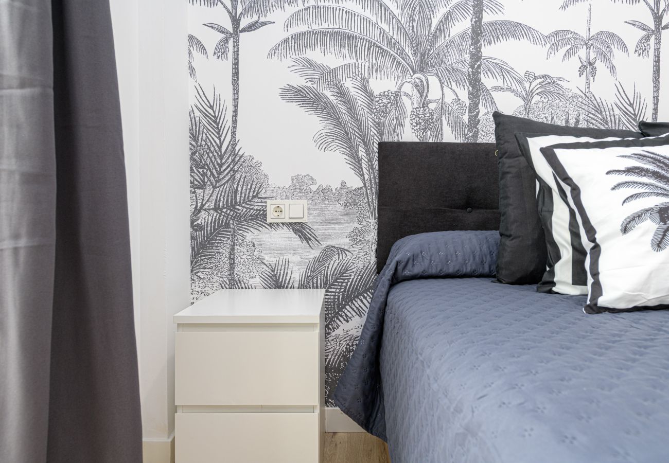 Apartment in Fuengirola - WintowinRentals Home Sweet Boliches 2 Bedrooms with Terrace near the Beach