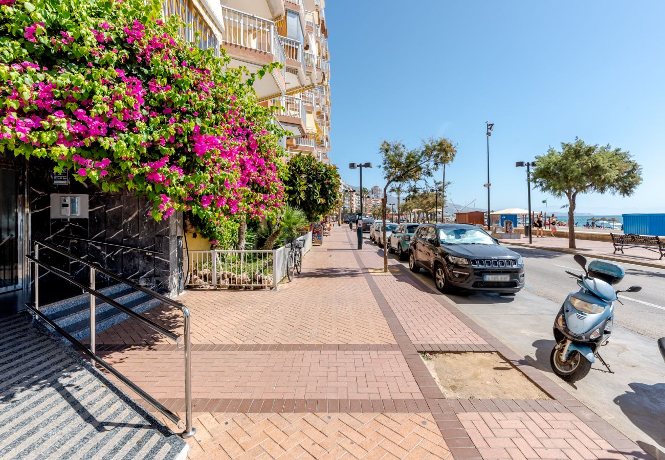 Appartement à Fuengirola - WintowinRentals Détente et vue frontale sur la mer.